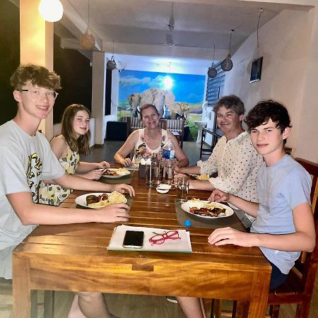 Walawa Reach Hotel Udawalawe Ngoại thất bức ảnh